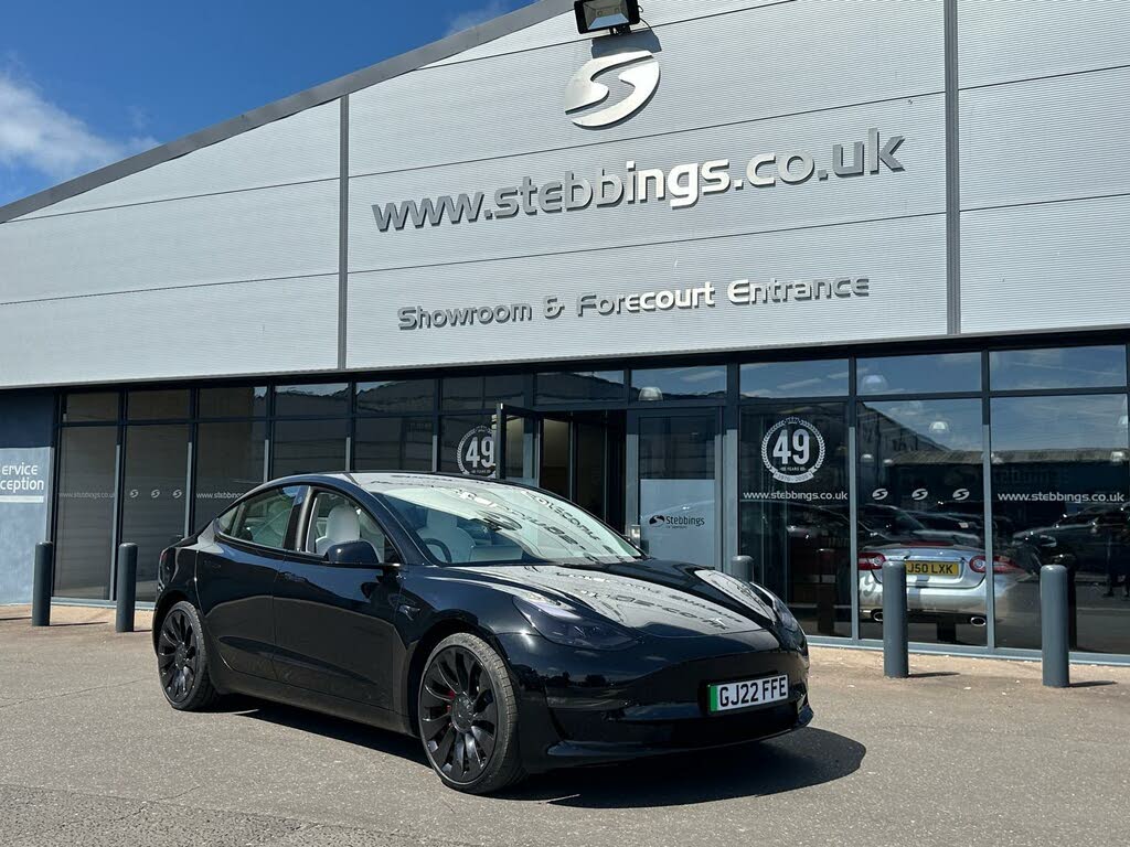 2022 Tesla Model 3 E Performance