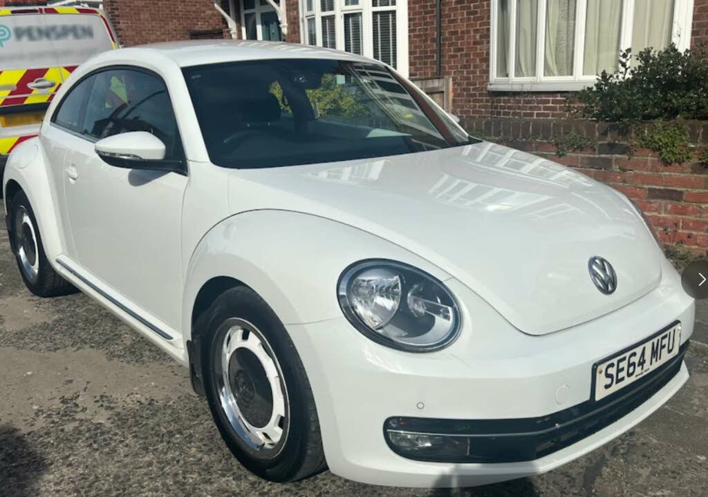 2015 Volkswagen Beetle 1.6TDI Design Hatchback 3d