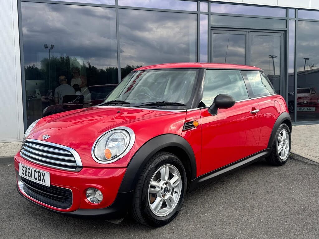 2011 MINI Cooper 1.6 One (98bhp) Hatchback 3d
