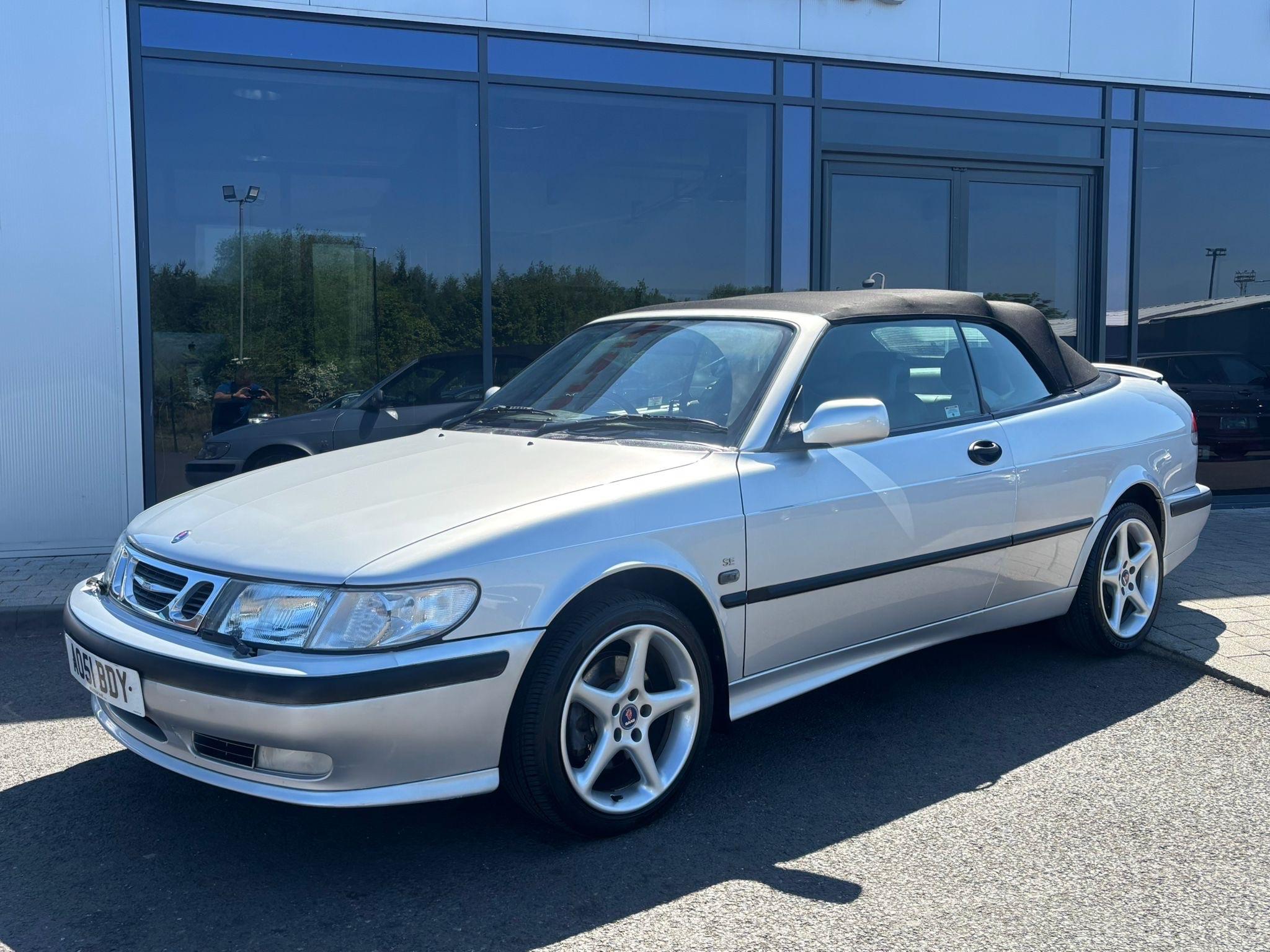 2001 Saab 9-3 2.0 SE Convertible 2d auto