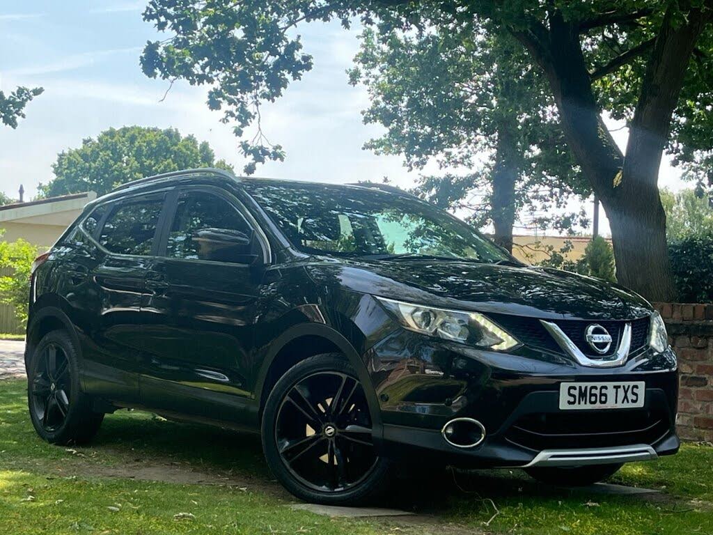 2017 Nissan Qashqai 1.5dCi Black Edition