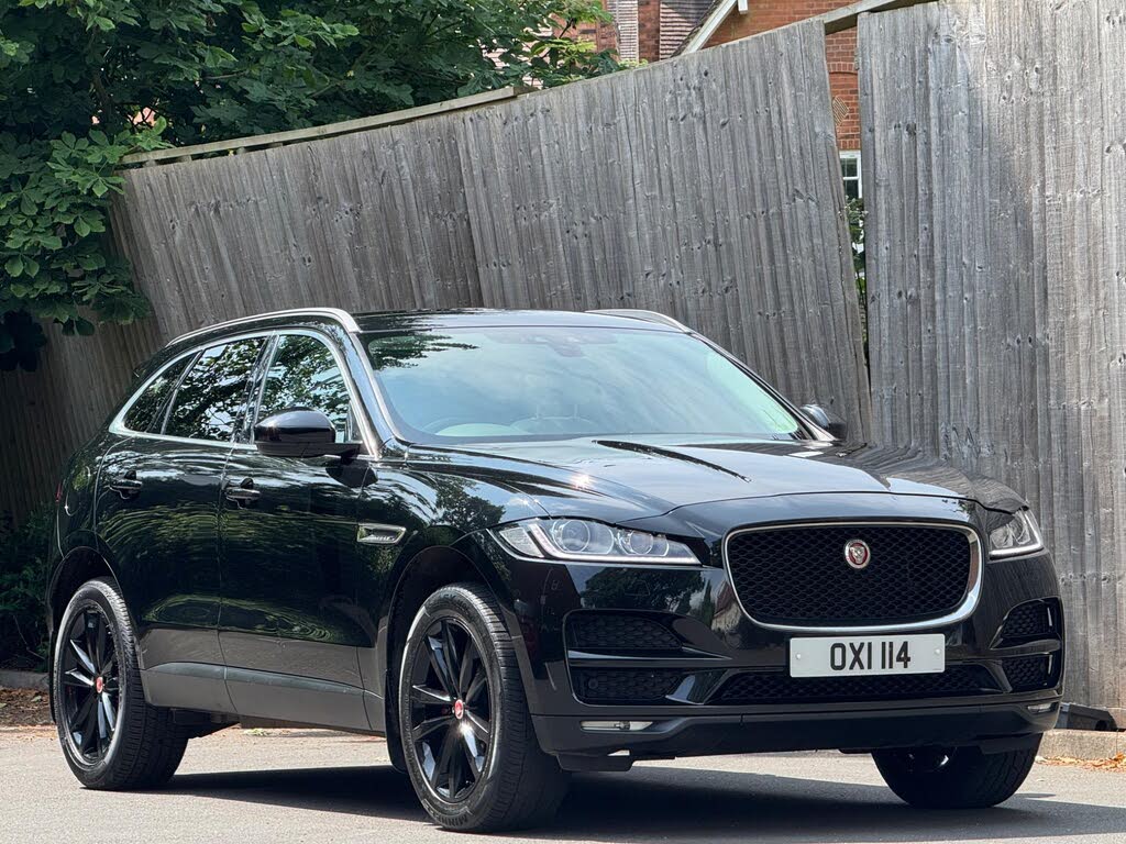 2018 Jaguar F-PACE 2.0 i4D Portfolio (240ps) (AWD) Auto