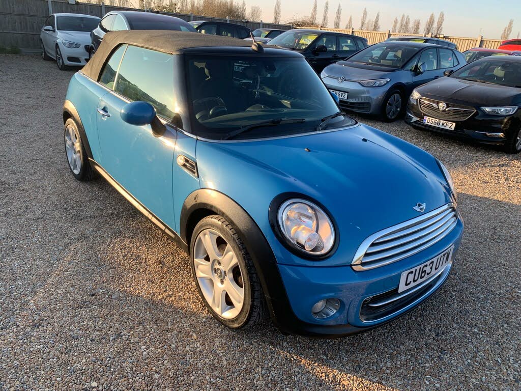 2013 MINI Cooper 1.6 Cooper (122bhp) Convertible 2d Auto