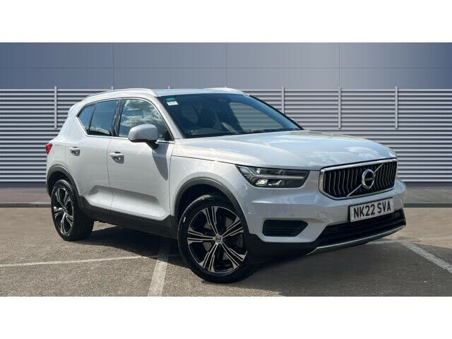 2021 Volvo XC40 1.5 T4 Inscription (208bhp)