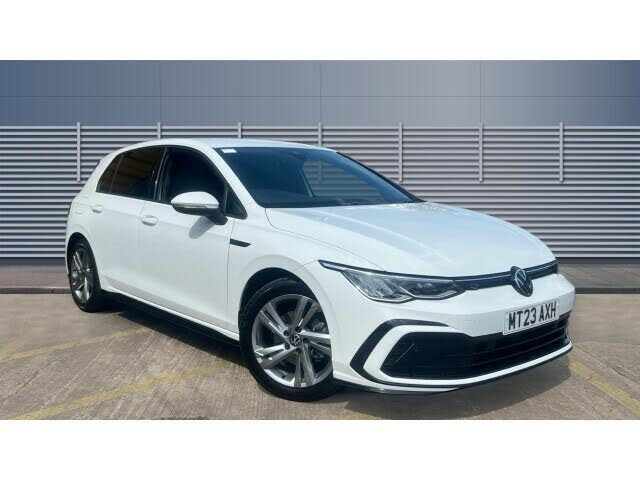 2023 Volkswagen Golf 1.5 eTSI R-Line Hatchback