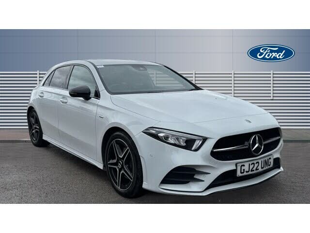 2022 Mercedes-Benz A-Class 1.3 A180 AMG Line Executive Edition Hatchback 5d 7G-DCT