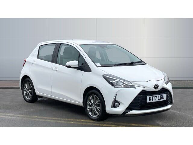 2017 Toyota Yaris 1.5 VVT-i Icon (111bhp)