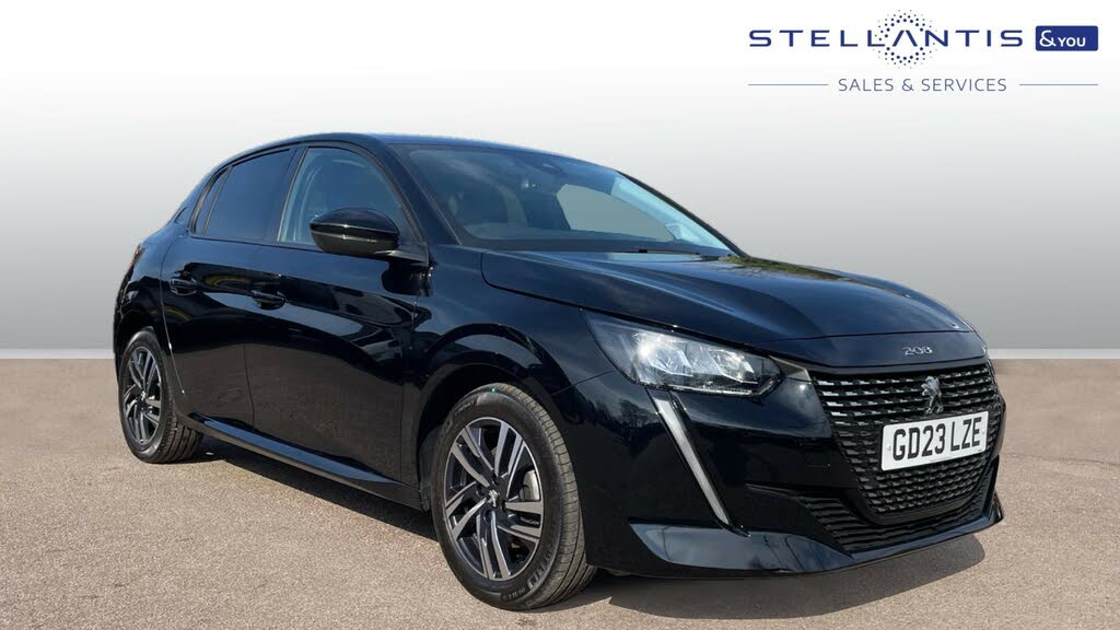 2023 Peugeot 208 1.2 PureTech Allure Premium+ (100ps)