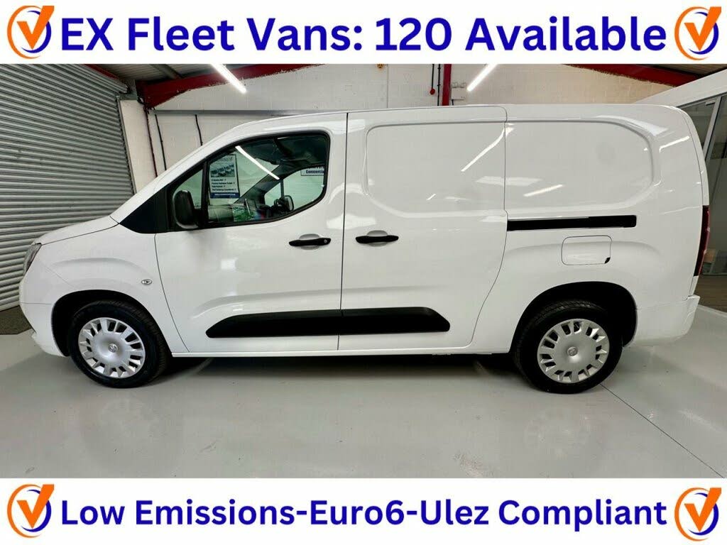2022 Vauxhall Combo 1.5CDTi Sportive 2300 (100PS)(Eu6dT) L2H1