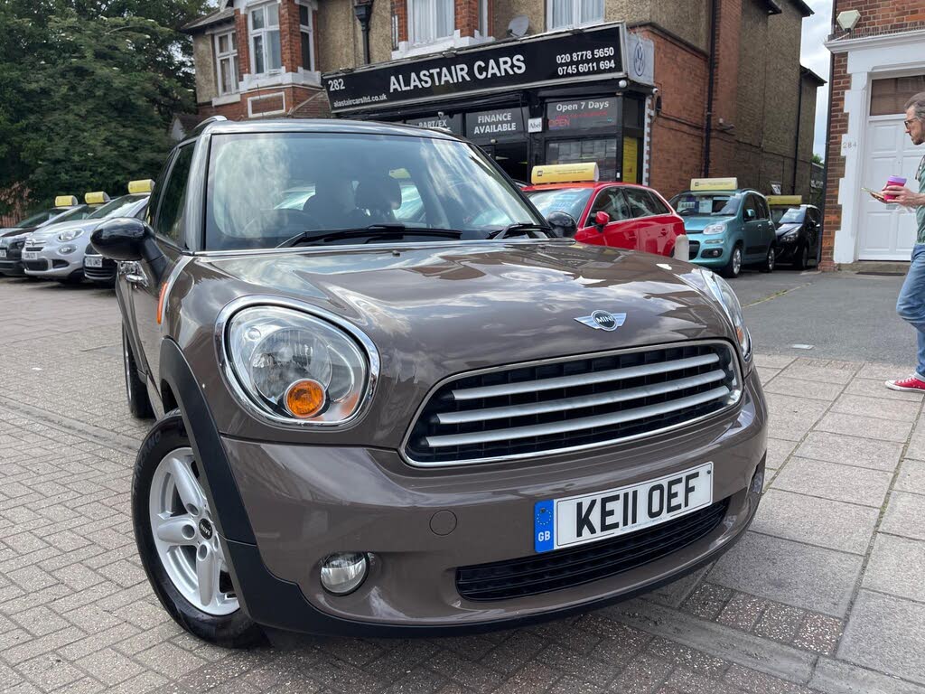 2011 MINI Countryman 1.6 Cooper (Pepper)