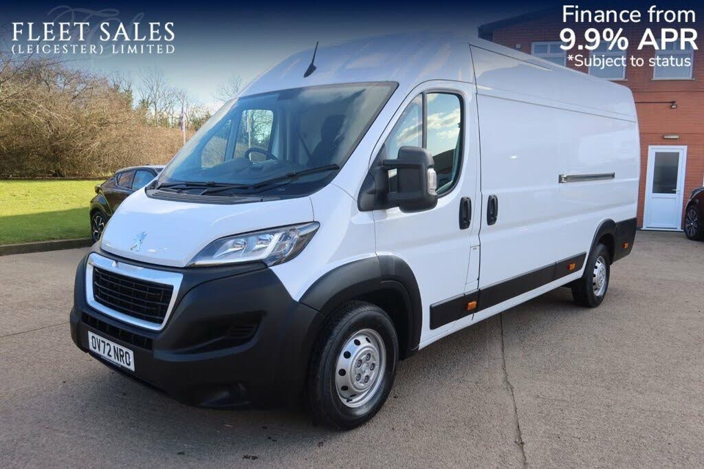 2022 Peugeot Boxer 2.2 BlueHDi Professional 435 L4 H2
