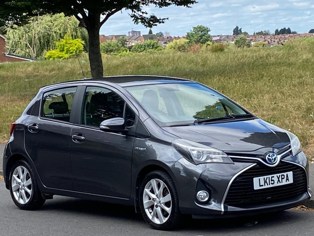 2015 Toyota Yaris 1.5 VVT-i Excel Hybrid (15in)