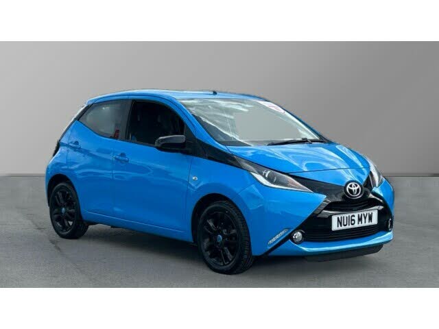 2016 Toyota AYGO 1.0 VVT-i x-cite 2 (Cyan) 5d