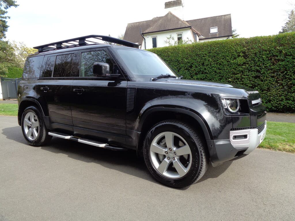 2021 Land Rover 110 Defender 3.0 D300 Hard Top HSE 110