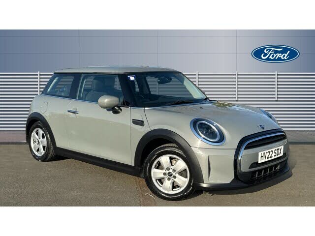 2022 MINI Cooper 1.5 Cooper Classic Hatchback 3d
