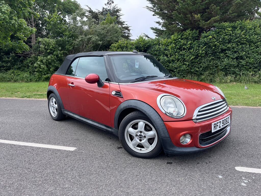 2011 MINI Cooper 1.6 One (98bhp) Convertible 2d