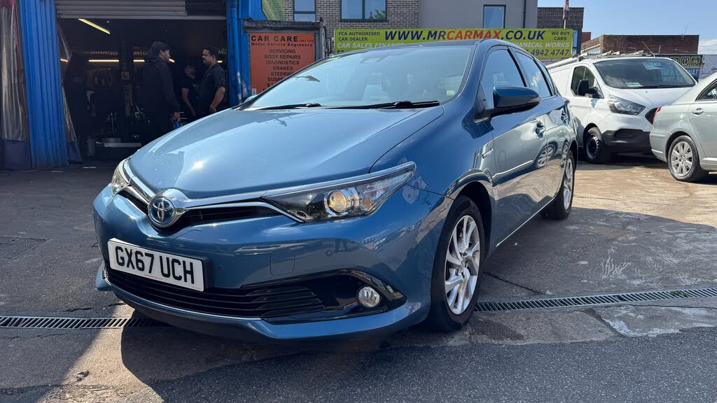 2017 Toyota Auris 1.8 VVT-i HSD Icon Hatchback