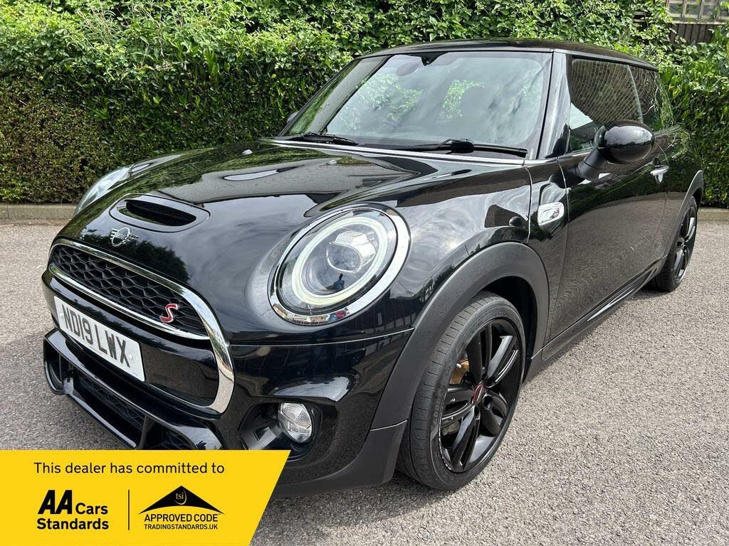 2019 MINI Cooper 2.0 Cooper S Sport (189bhp) Hatchback 3d Auto