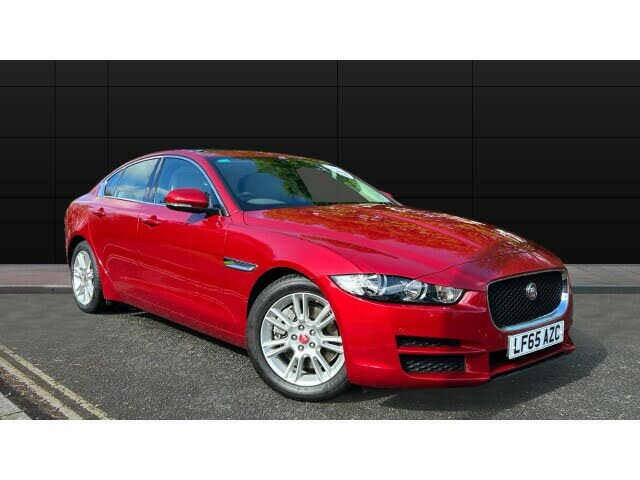 2015 Jaguar XE 2.0 Prestige