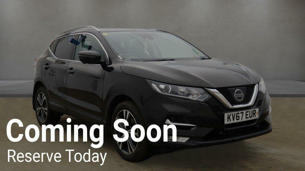 2017 Nissan Qashqai 1.2 DIG-T N-Connecta (Glass Roof Pack) Xtronic CVT