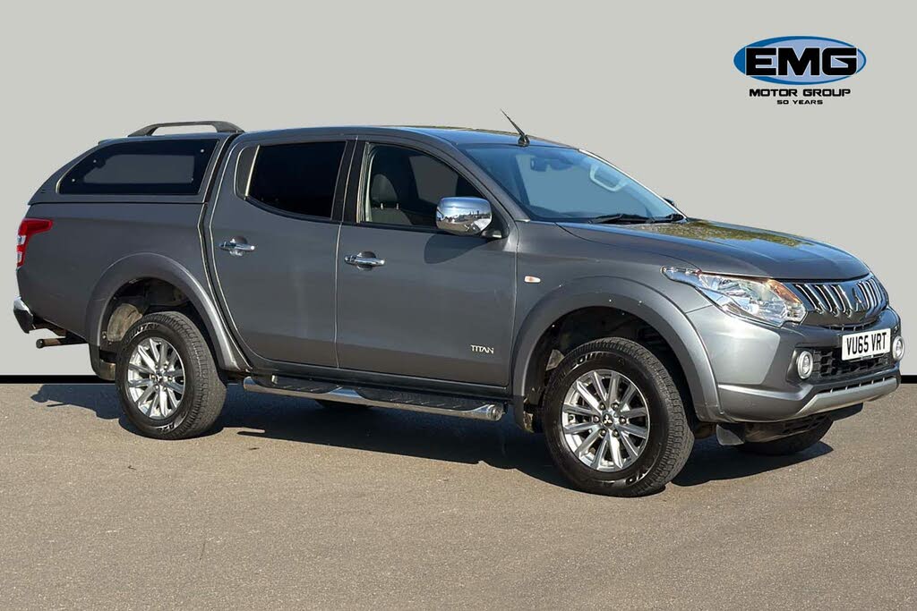 2015 Mitsubishi L200 2.4DI-D Titan