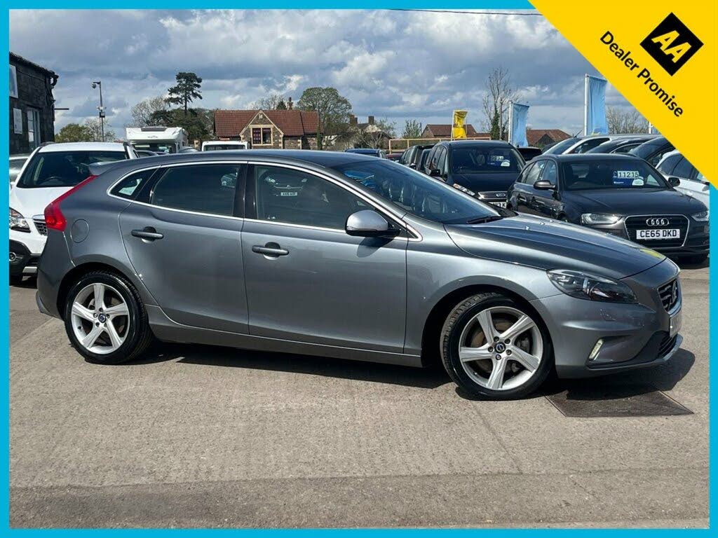 2015 Volvo V40 2.0TD D4 R-Design Lux