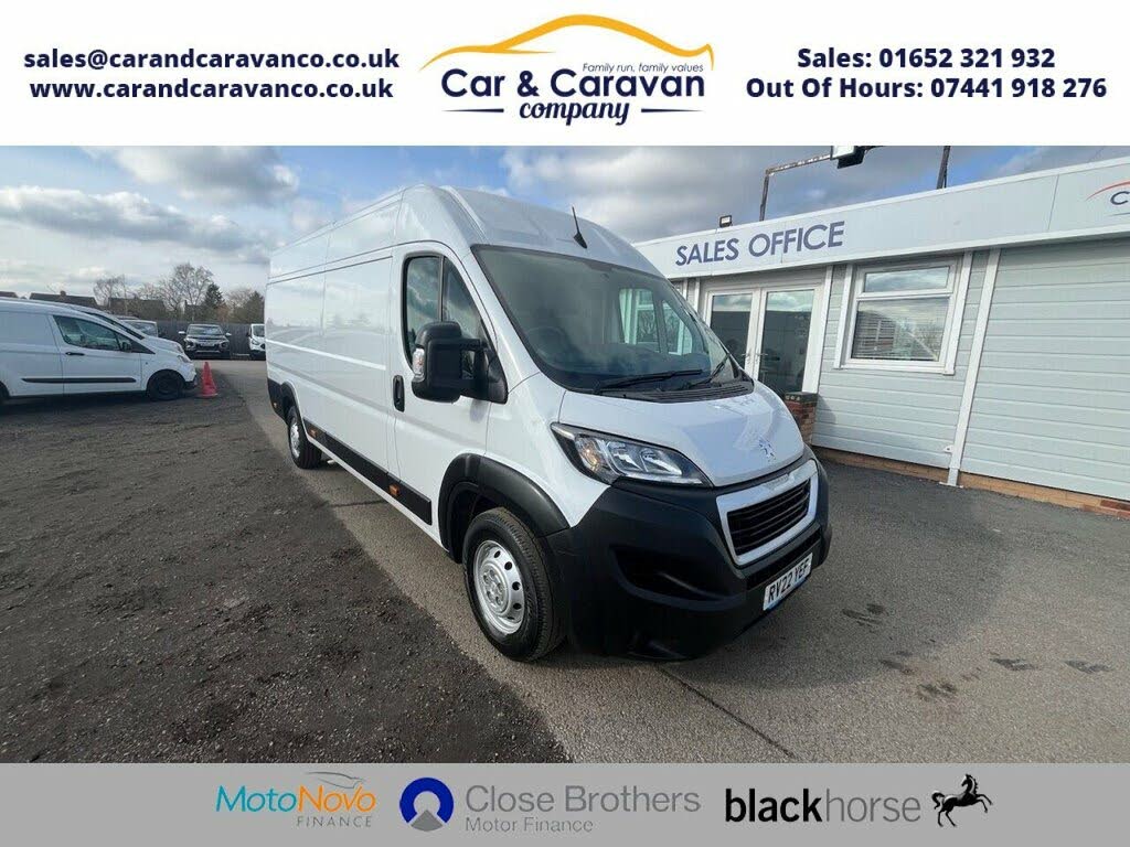 2022 Peugeot Boxer 2.2 BlueHDi Professional 435 L4 H2