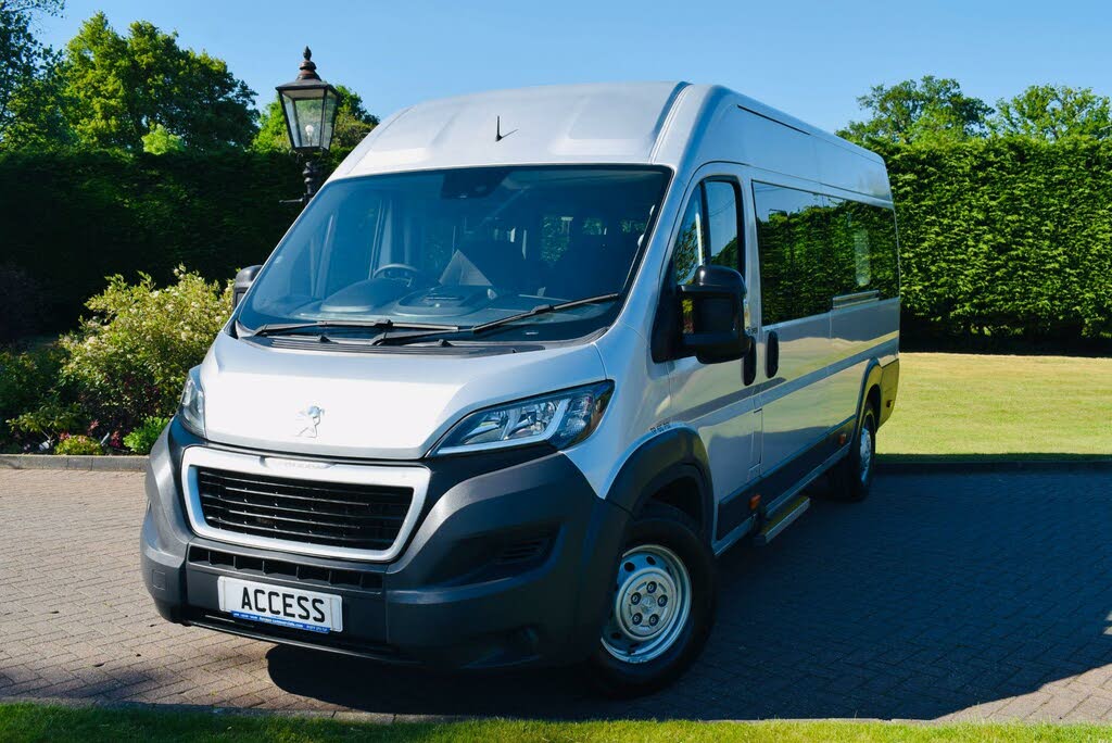 2017 Peugeot Boxer 2.0 BlueHDi 440 L4 H2 Window