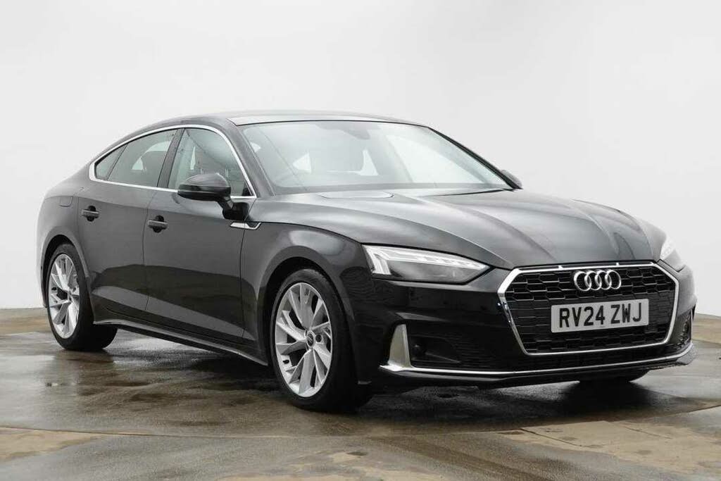 2024 Audi A5 2.0 35 TFSI Sportback 5d