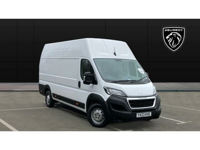 2023 Peugeot Boxer 2.2 BlueHDi Professional Premium+ 435 L4H3