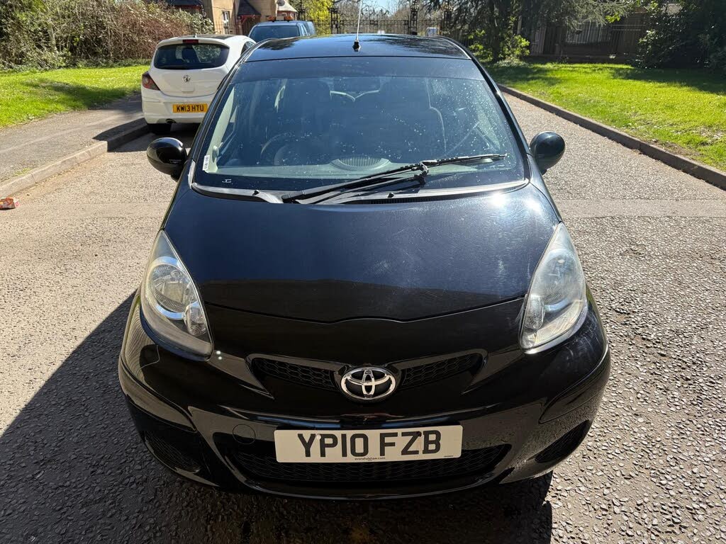 2010 Toyota AYGO 1.0 AYGO Black 5d