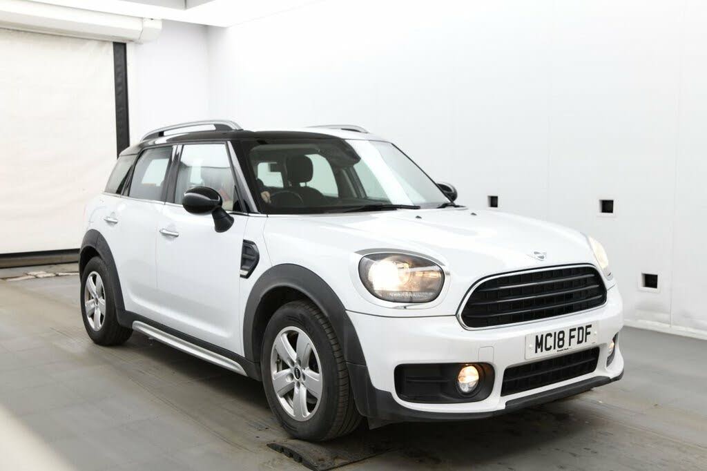 2018 MINI Countryman 2.0TD Cooper D (JCW Chili) (s/s) Auto