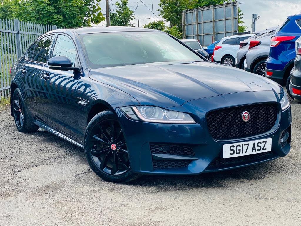 2017 Jaguar XF 2.0TD R-Sport (180ps) Saloon 4d 1999cc