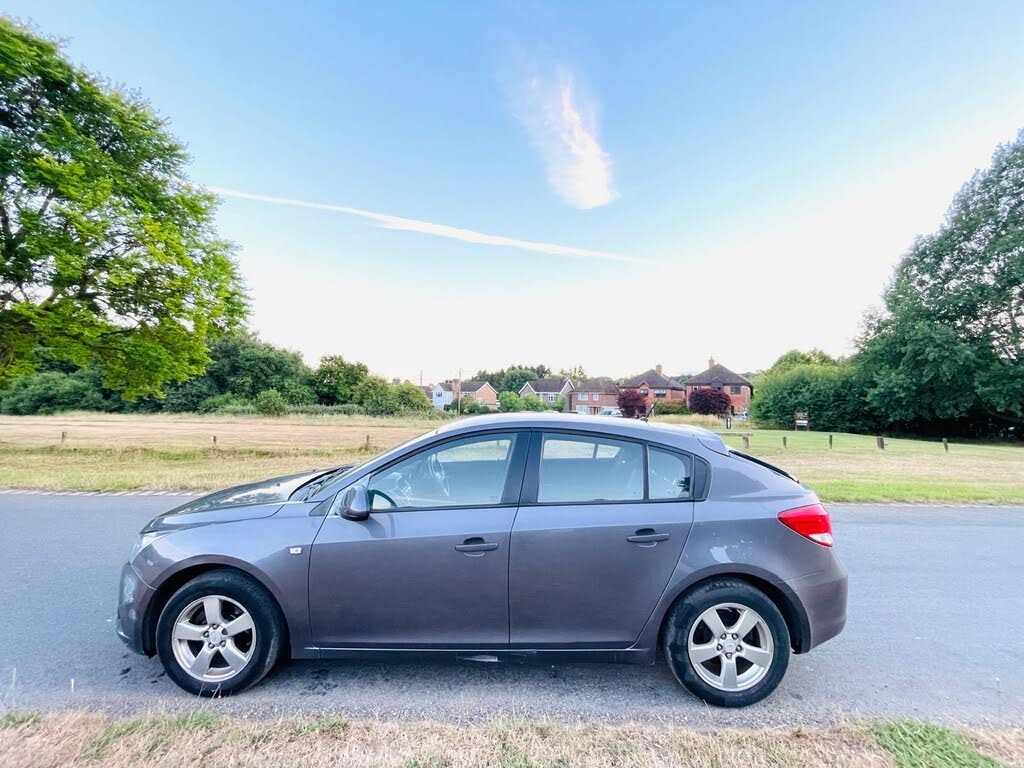 2011 Chevrolet Cruze 1.6 LT auto