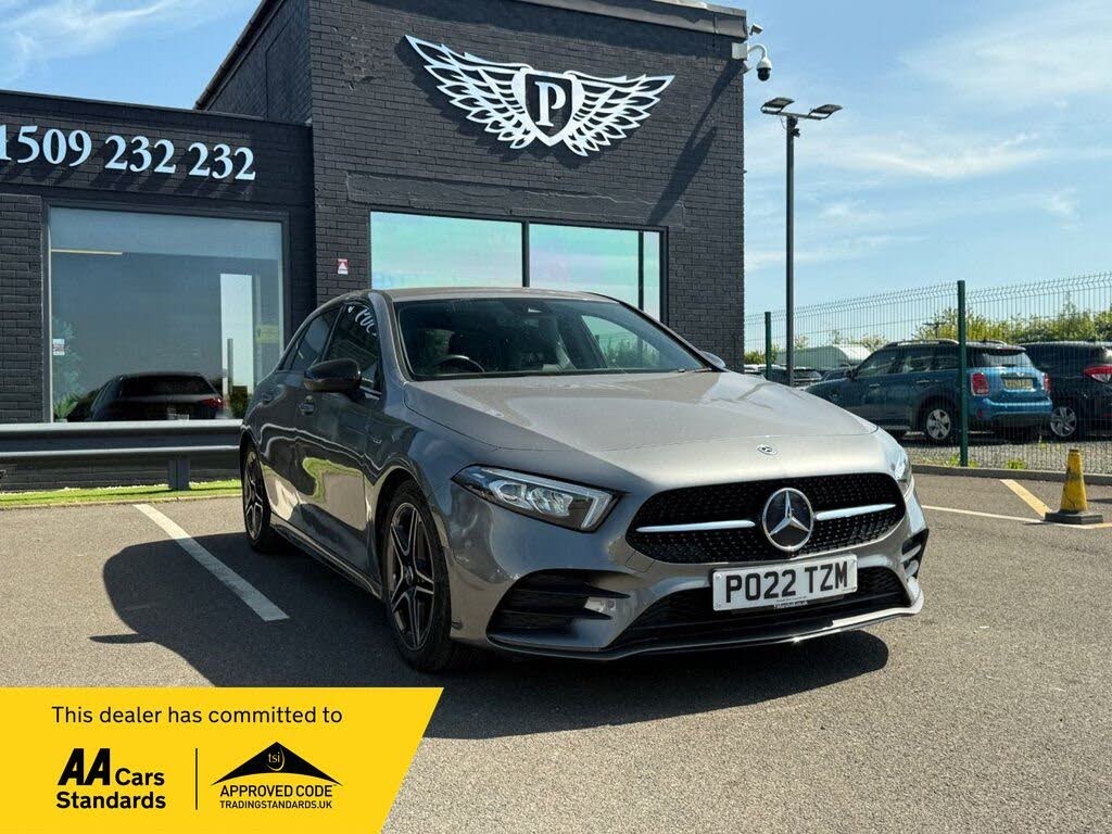 2022 Mercedes-Benz A-Class 1.3 A180 AMG Line Executive Edition Hatchback 5d 7G-DCT