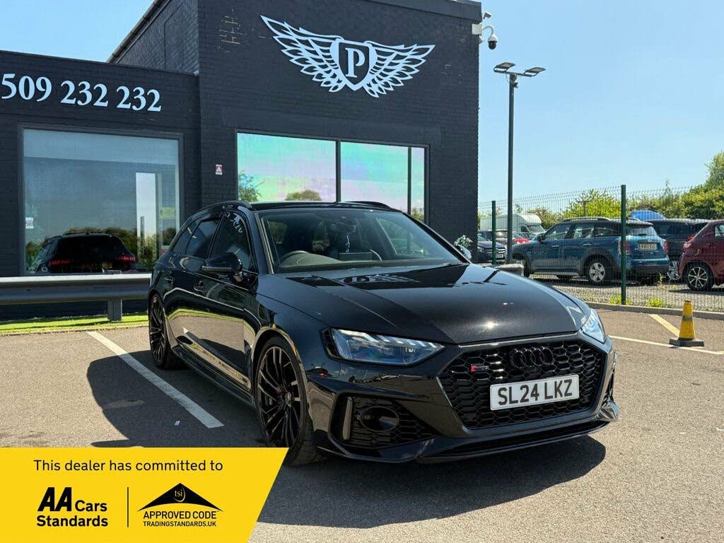 2024 Audi RS4 Avant 2.9 TFSI Carbon Black