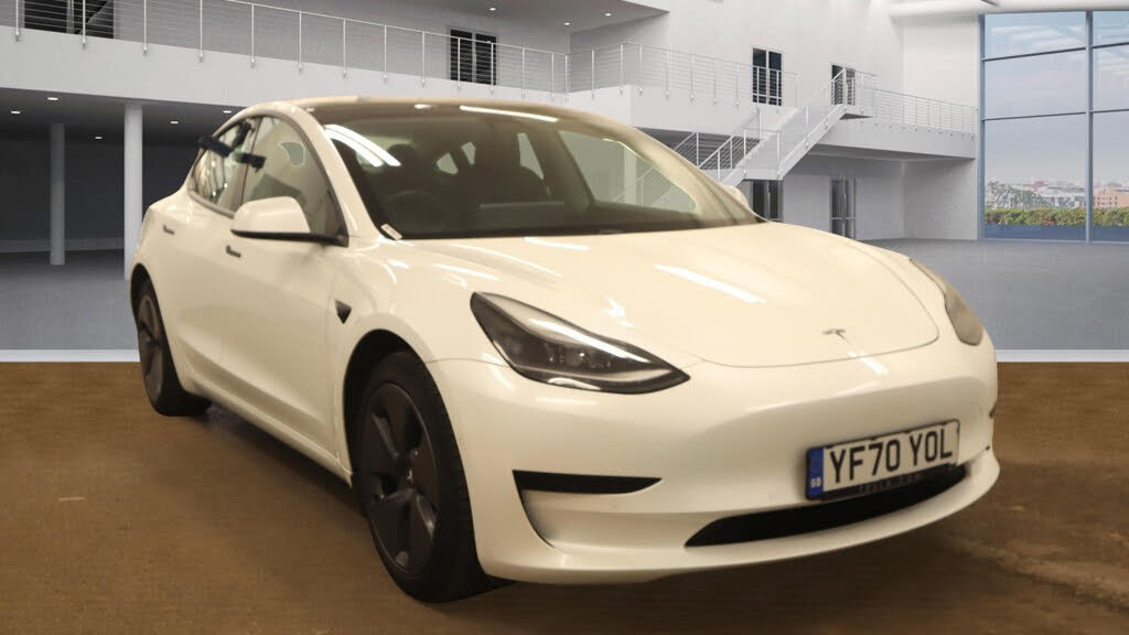 2020 Tesla Model 3 E Standard Plus