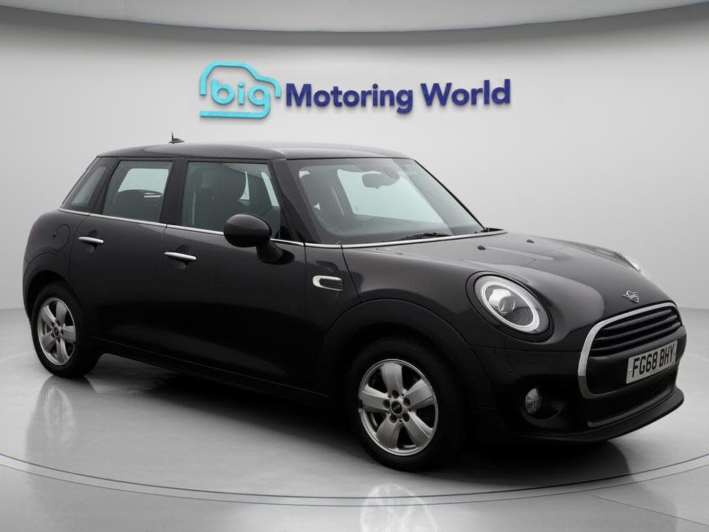 2018 MINI Cooper 1.5 Cooper Series II (s/s) Hatchback 5d