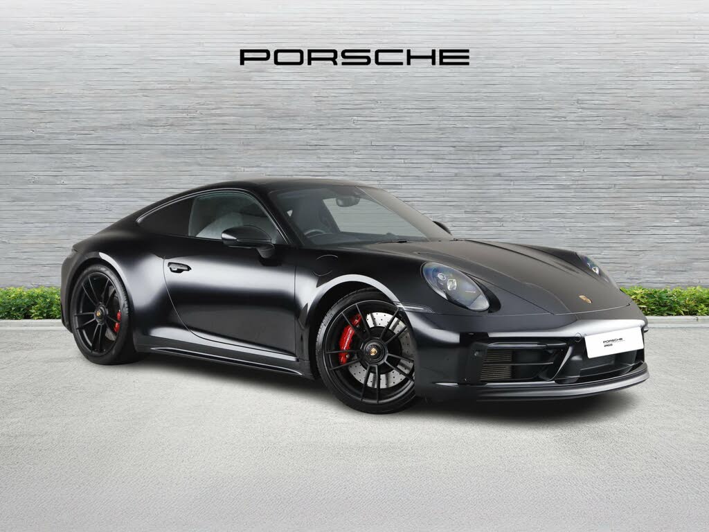2022 Porsche 911 3.0 Carrera 4 GTS Coupe