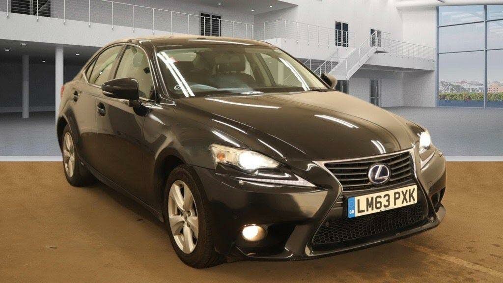 2013 Lexus IS 300h 2.5 SE