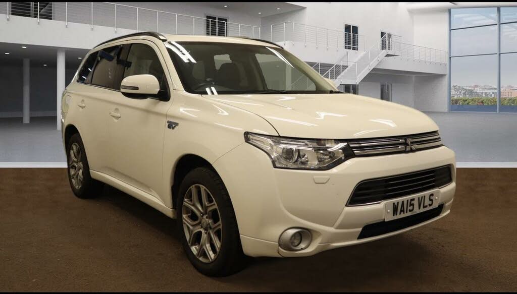 2015 Mitsubishi Outlander 2.0 GX4h PHEV