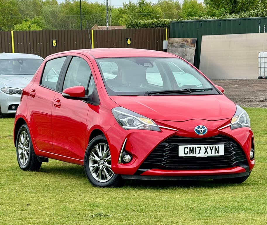 2017 Toyota Yaris 1.5 VVT-i Icon Navi Hybrid