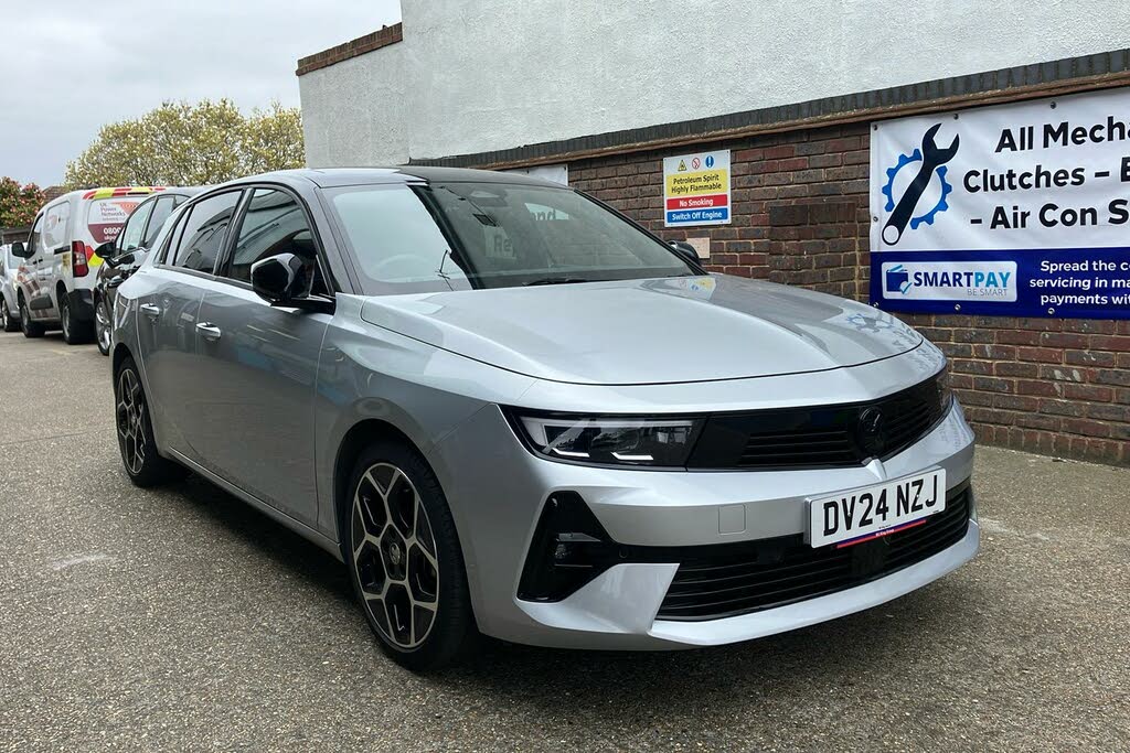2024 Vauxhall Astra 1.2 Turbo Ultimate (130ps) Hatchback