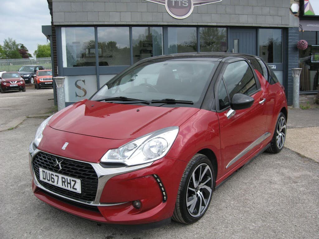2017 DS DS 3 1.2 PureTech Connected Chic (110ps) (s/s)