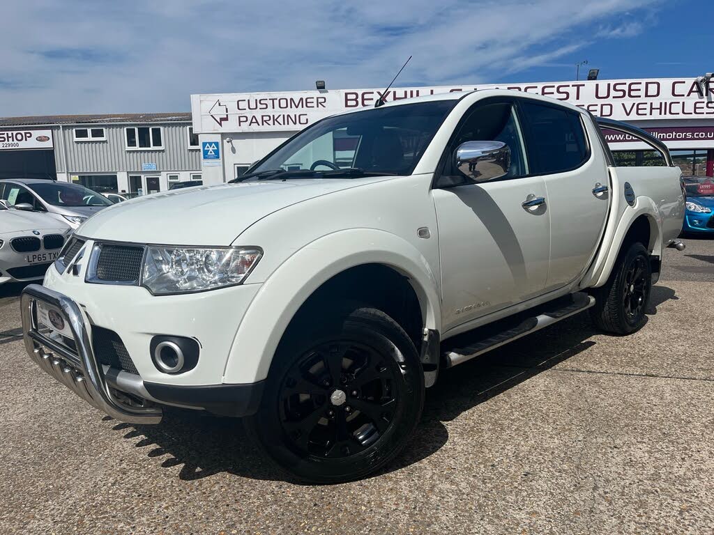 2013 Mitsubishi L200 2.5TD Barbarian auto