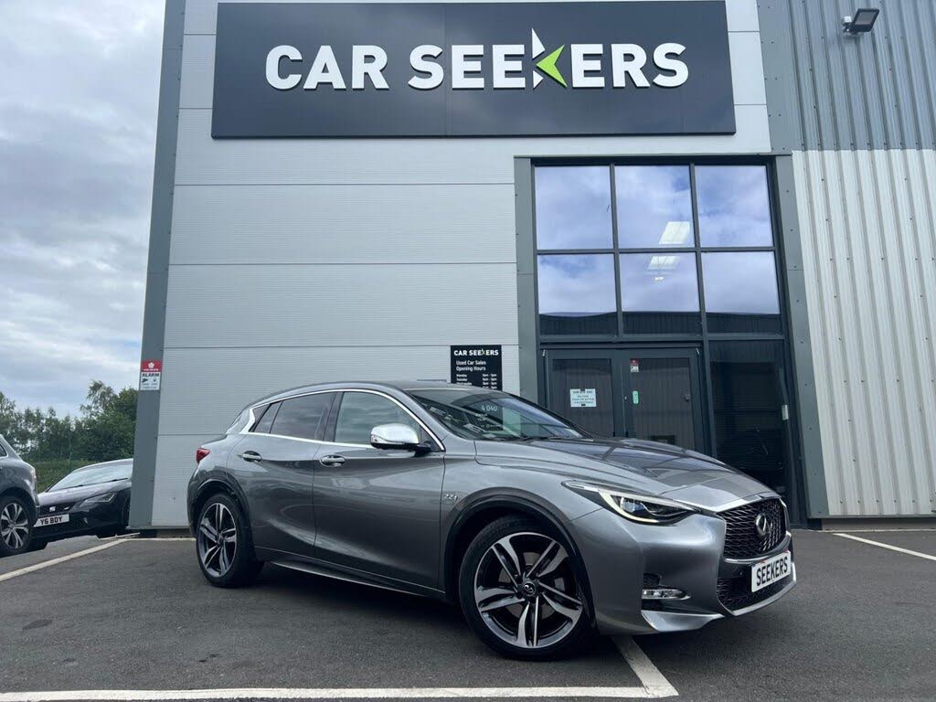 2016 Infiniti Q30 2.2d Sport AWD