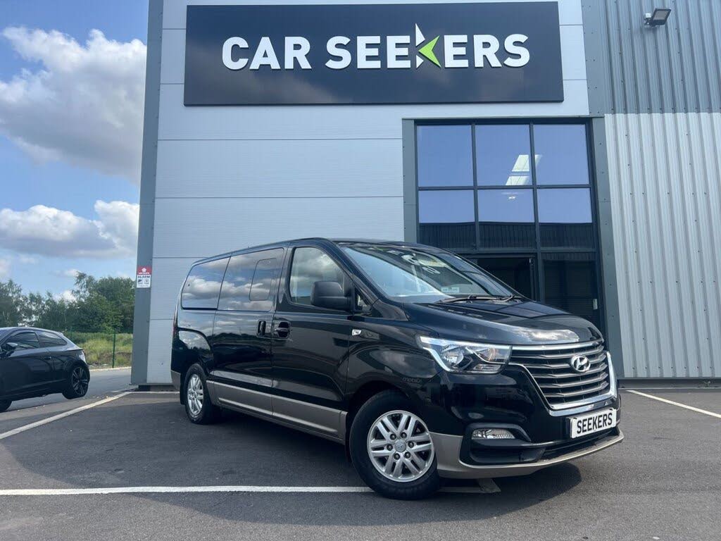 2019 Hyundai i800 2.5CRDi SE (170ps) Auto