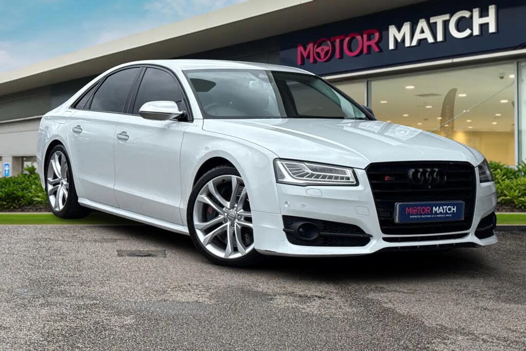 2016 Audi S8 4.0 TFSI quattro (520ps)