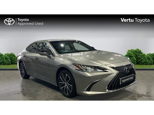 2022 Lexus ES 300h 2.5 ES (without Navigation)