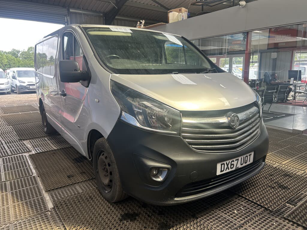 2017 Vauxhall Vivaro 1.6CDTi Sportive 2700 L1H1 (120PS)(EU6) Panel